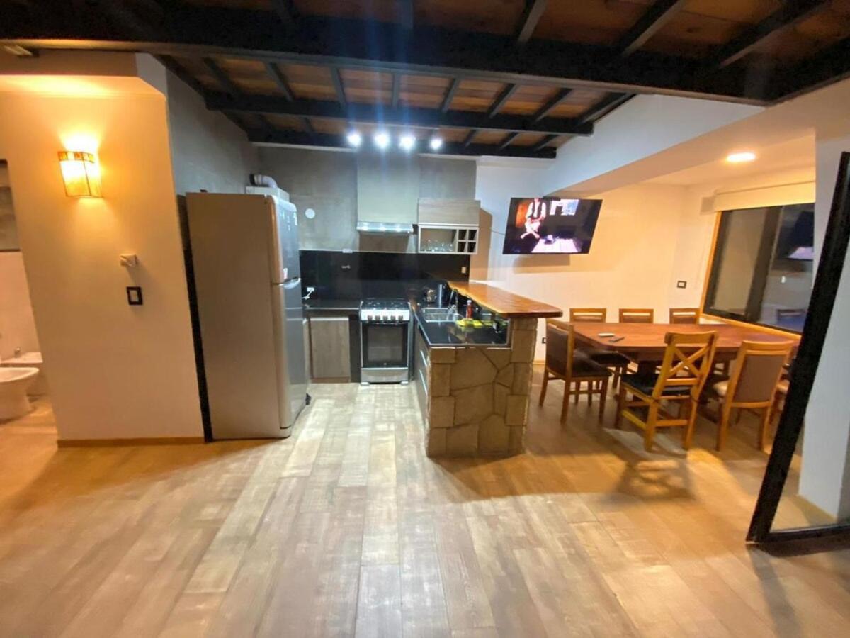 Spacious And Bright For 9 People In Cerro Catedral Сasa de vacaciones San Carlos de Bariloche